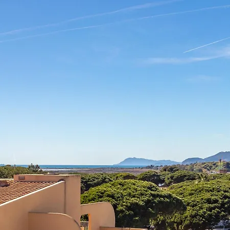 Apartment Le Clinfoc By Interhome Hyères