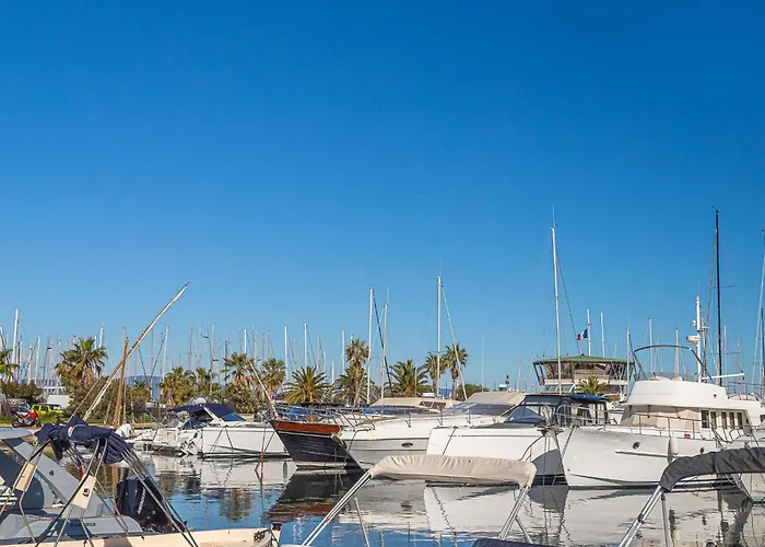 Le Clinfoc By Interhome Hyères